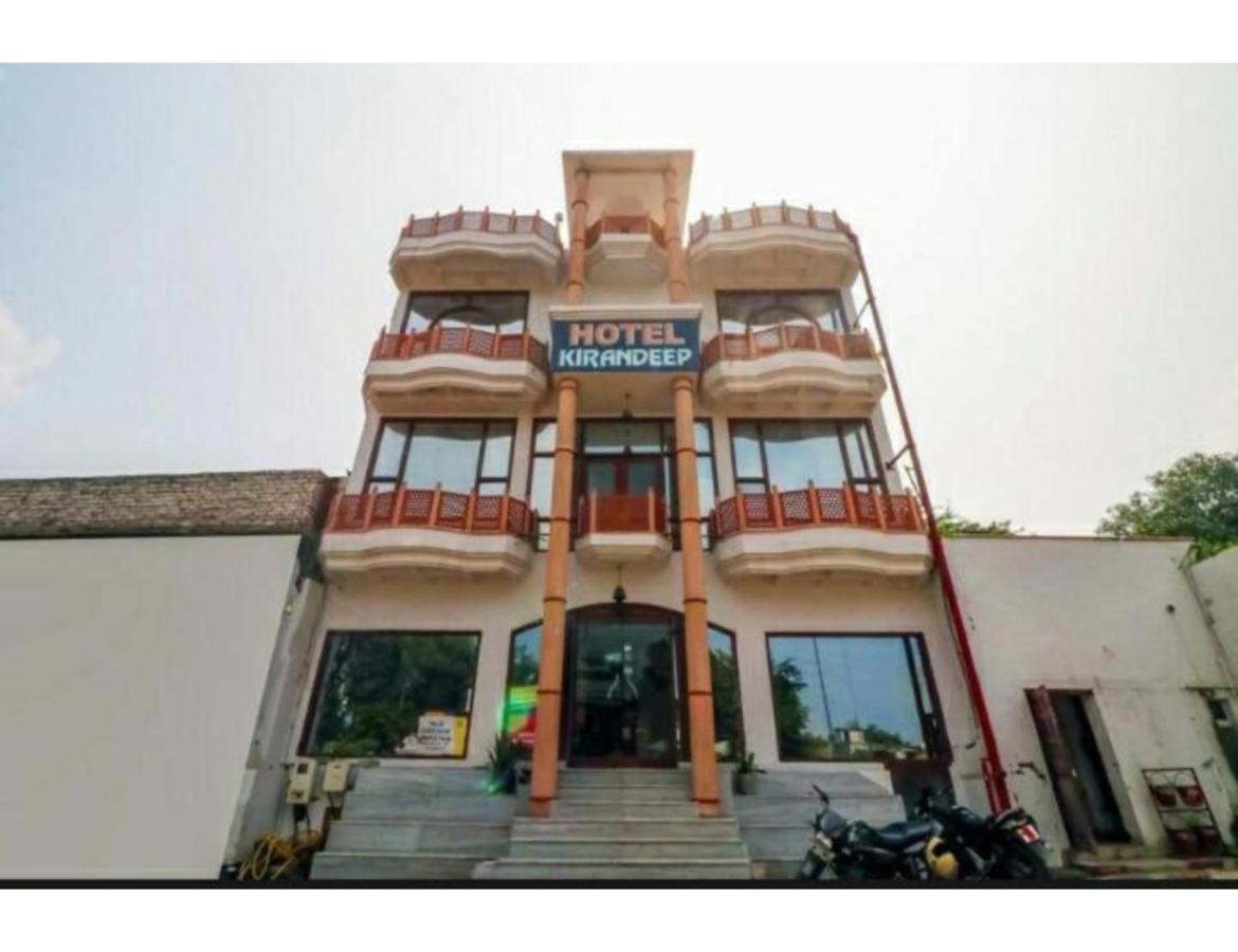 Hotel Kirandeep Agra Agra  Ngoại thất bức ảnh