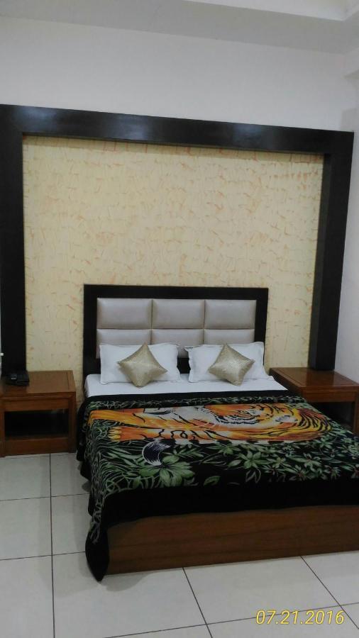 Hotel Kirandeep Agra Agra  Ngoại thất bức ảnh
